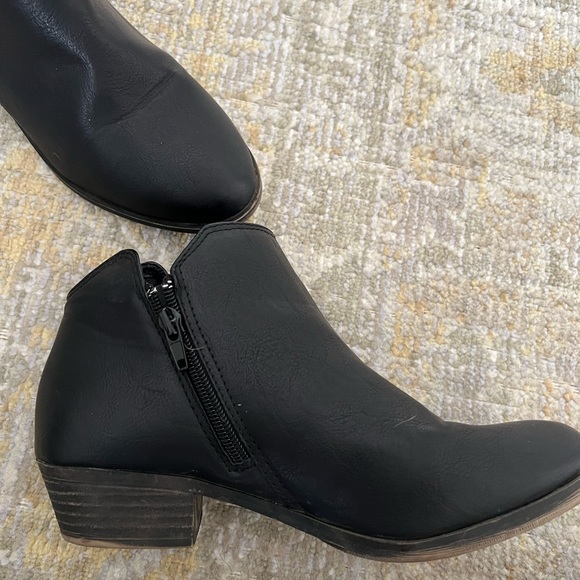 Black Booties - Picture 6 of 10